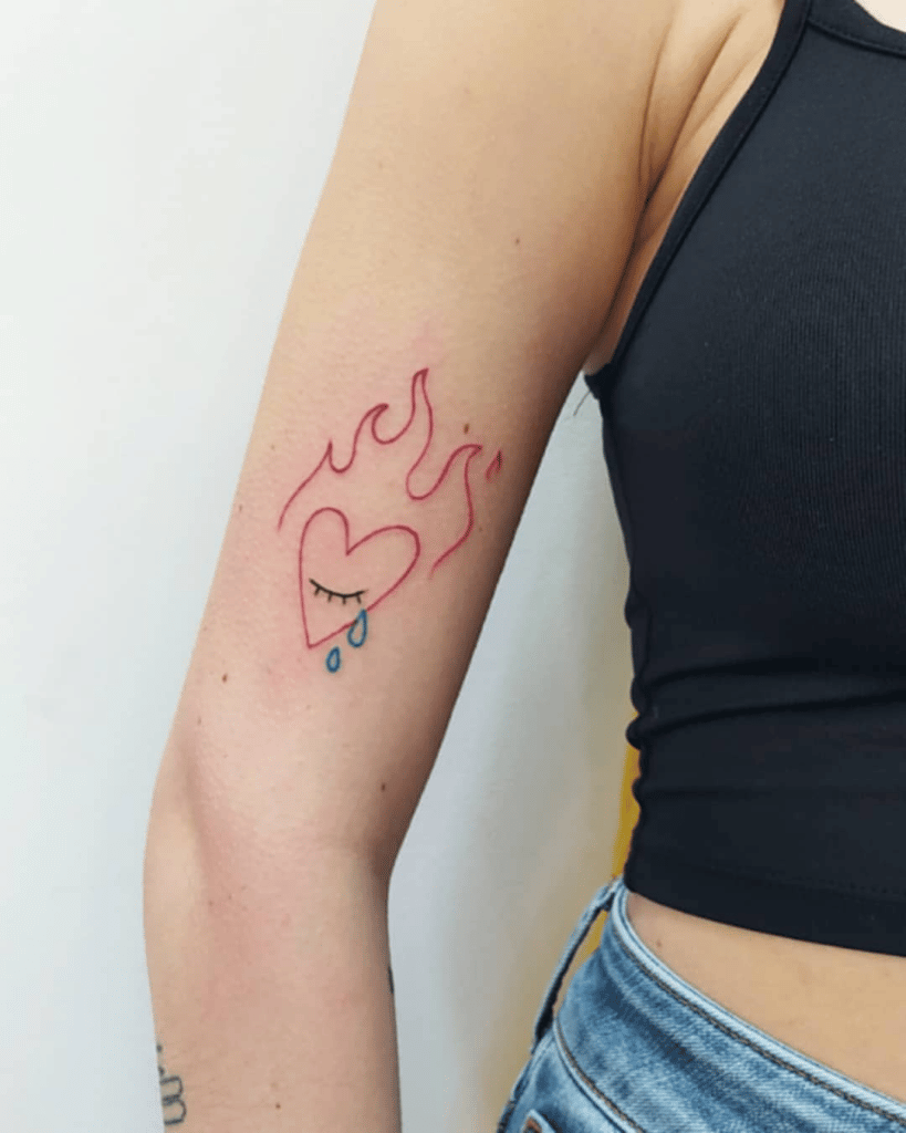 tatuaje fuego fineline