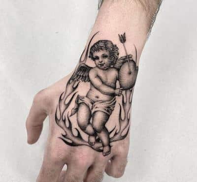 tatuaje fuego ángel