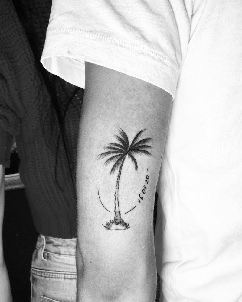 tatuaje palmera fecha