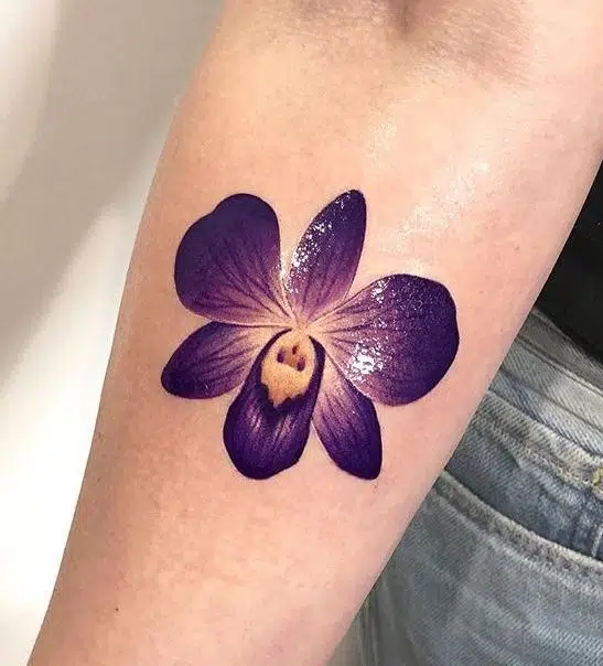 tatuaje orquidea