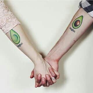 tatuajes aguacate vegan