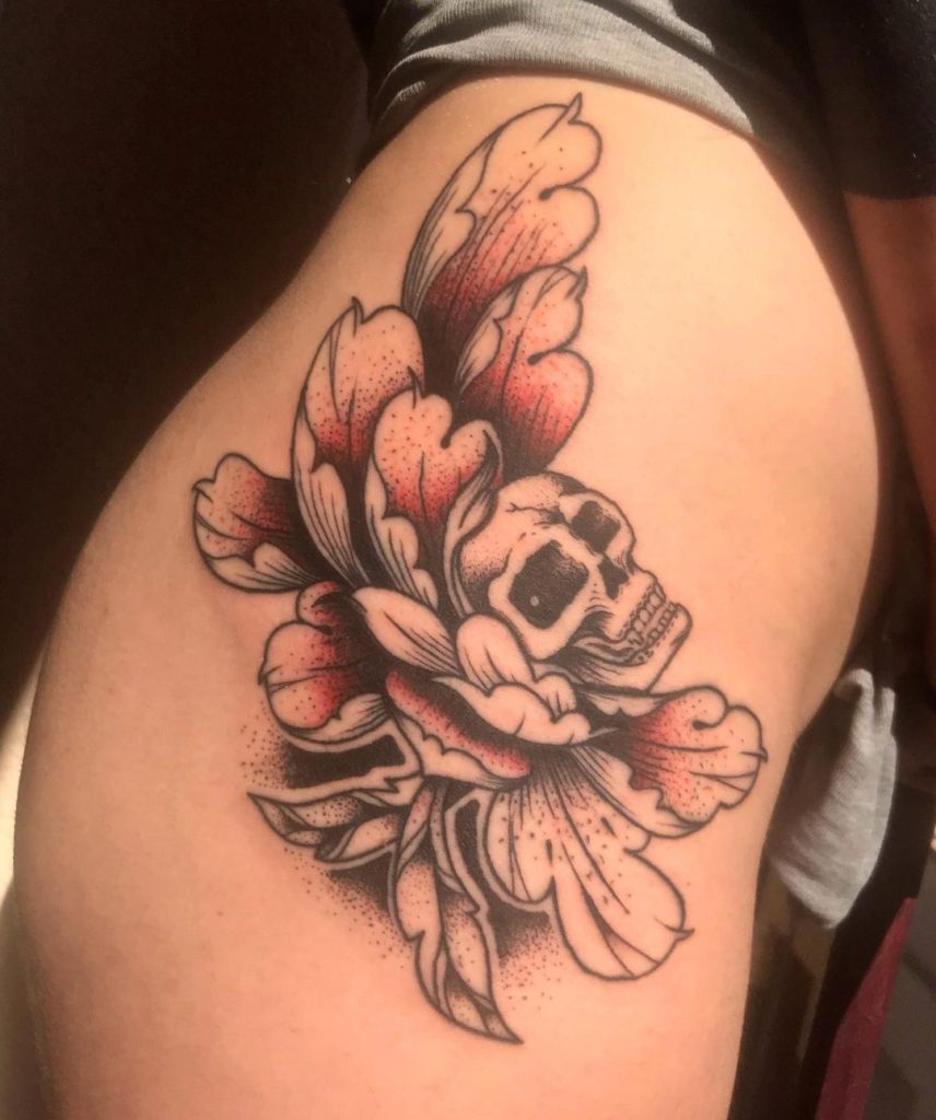 tatuajes calaveras flor