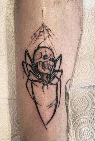 tatuajes calaveras araña