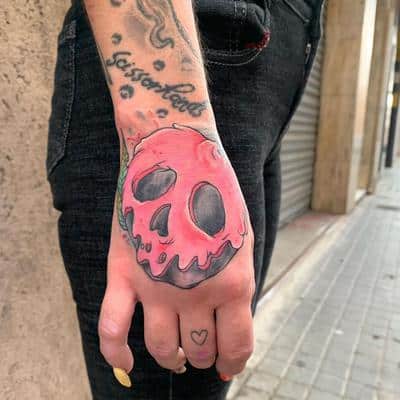 tatuajes calaveras rosa