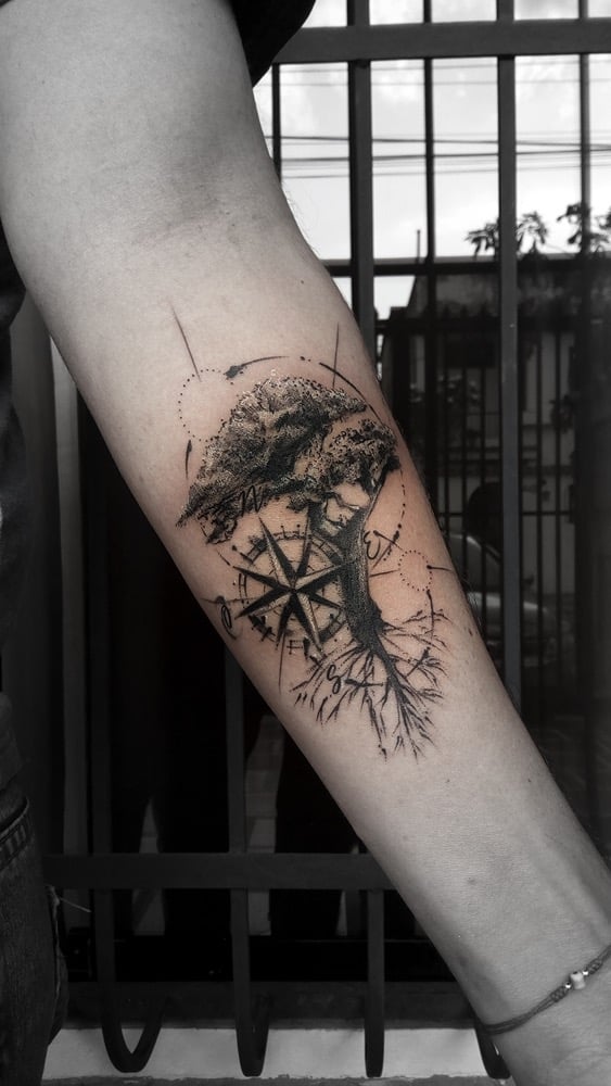 tatuaje árbol de la vida antebrazo