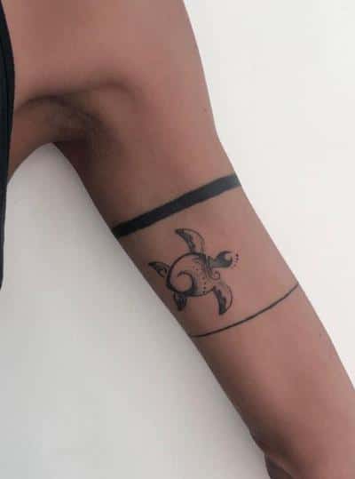tatuaje brazalete maorí