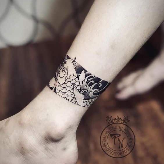 tatuaje brazalete japonés