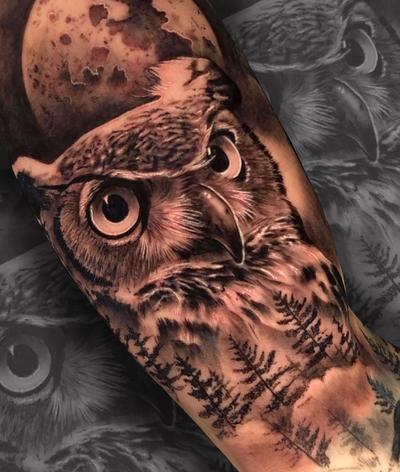 tatuaje búho bosque