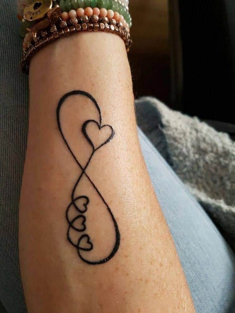 tatuaje infinito corazón