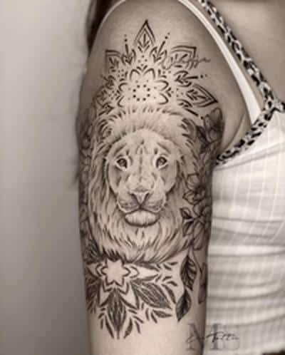 tatuaje león mandala