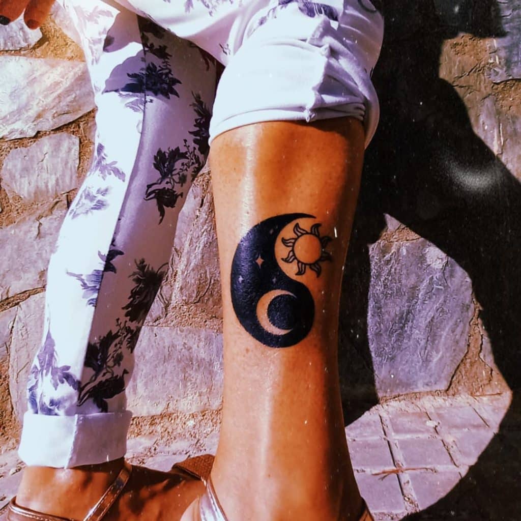 tatuaje luna ying yang