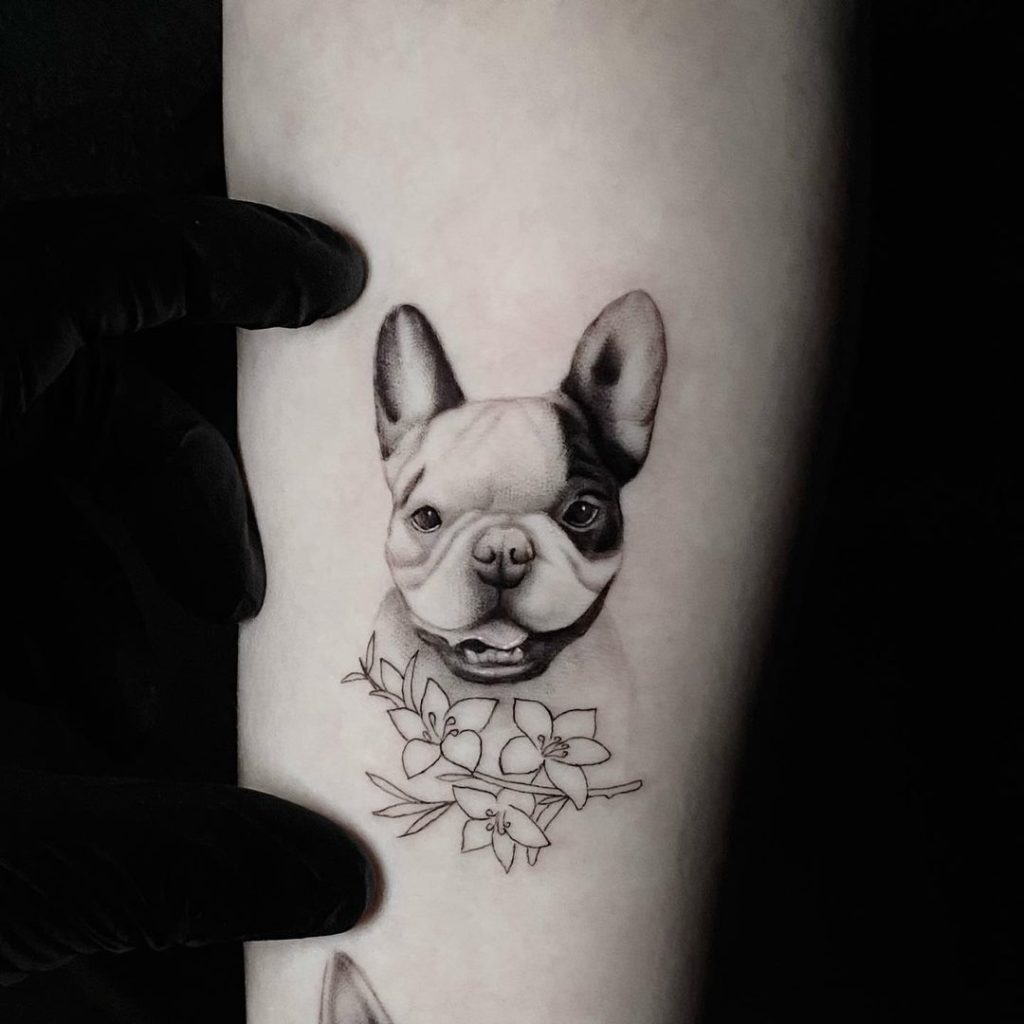 tatuaje perro bulldog
