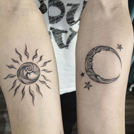 tatuaje sol y luna brazos