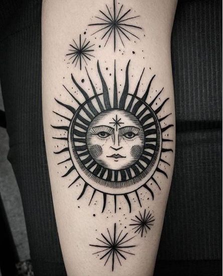 tatuaje sol y luna tradicional