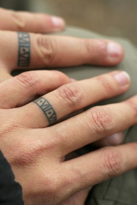 tatuajes dedos anular