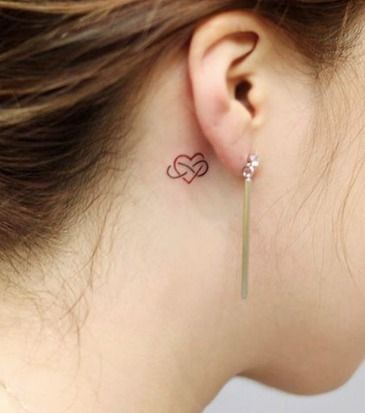 tatuajes detrás de la oreja infinity