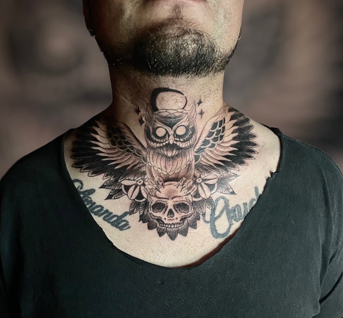 tatuajes en el cuello búho
