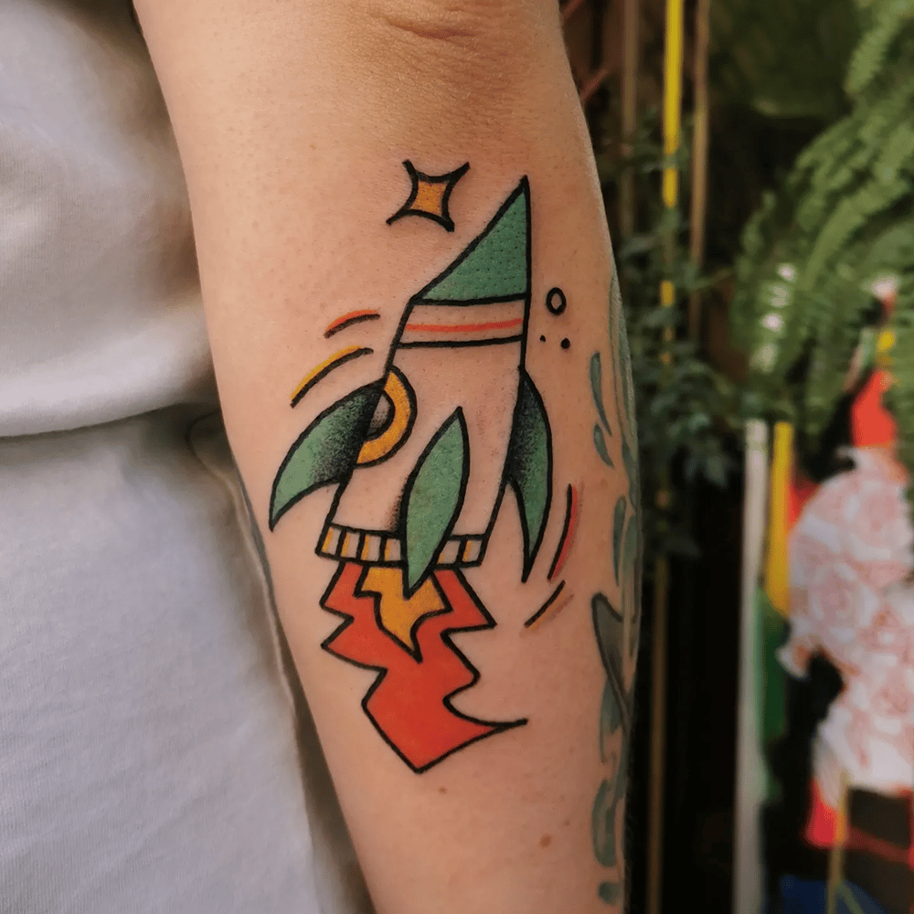 tatuajes estrellas cohete