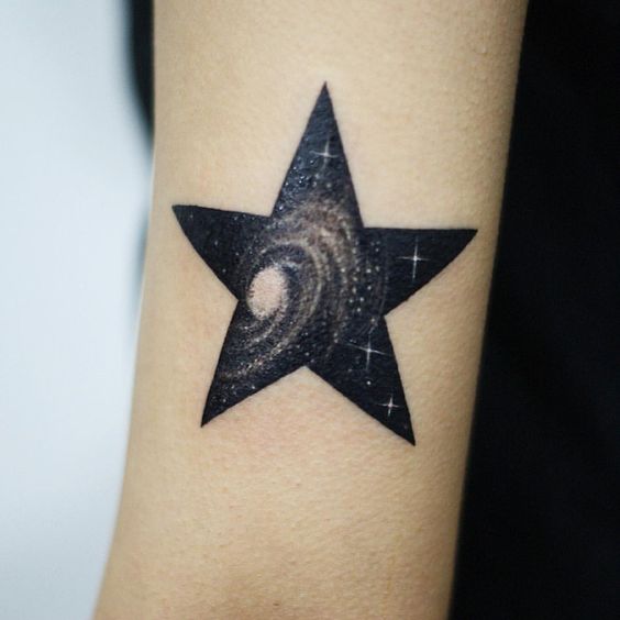 tatuajes estrellas universo