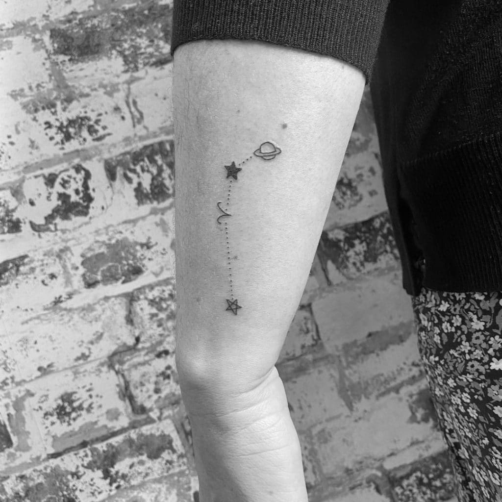 tatuajes estrellas fineline
