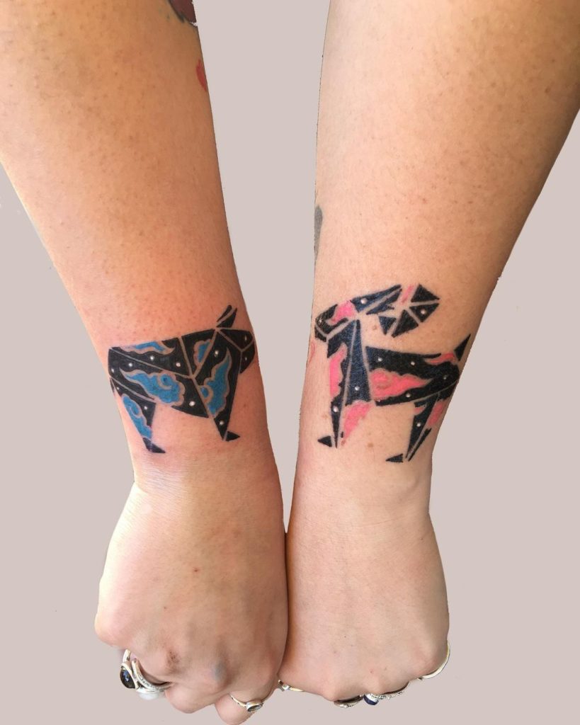tatuajes mujeres signos zodiacales