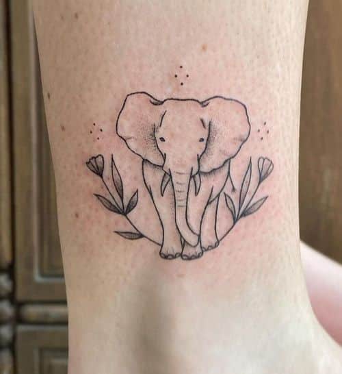 tatuaje elefante sencillo