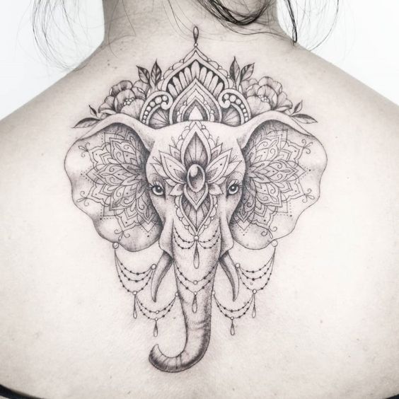 tatuaje elefante mandala