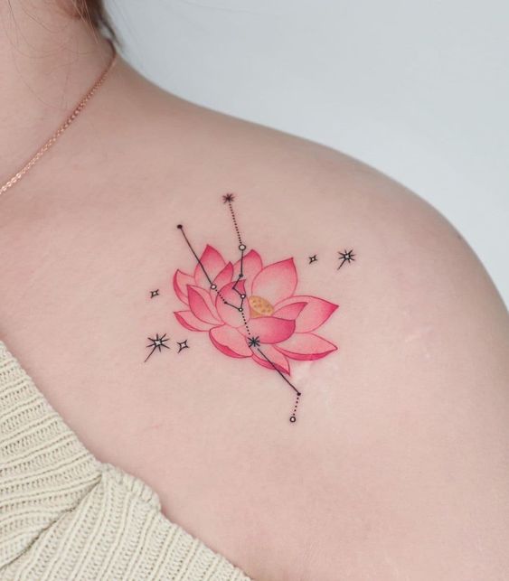 tatuaje flor de loto color