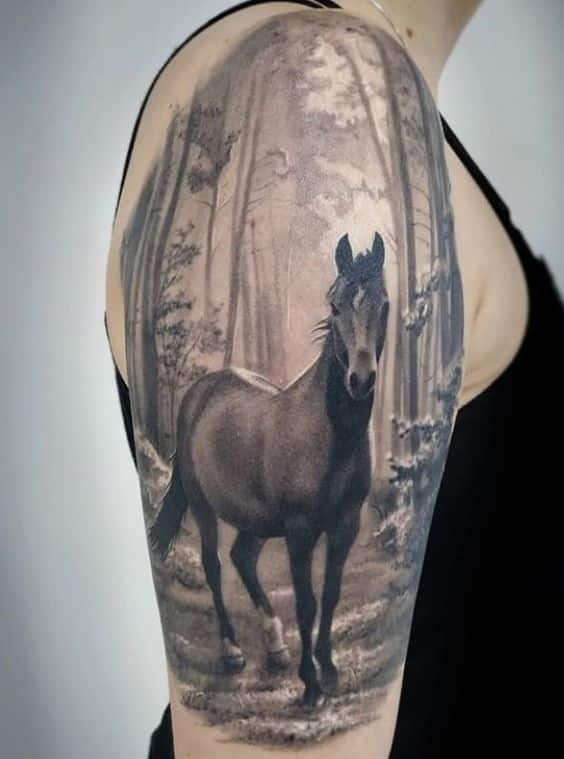 tatuajes caballo brazo