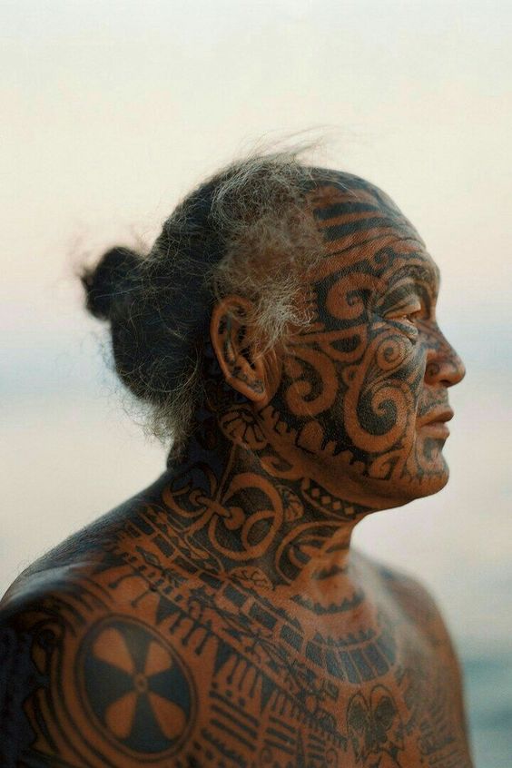 origen tatuaje maorí