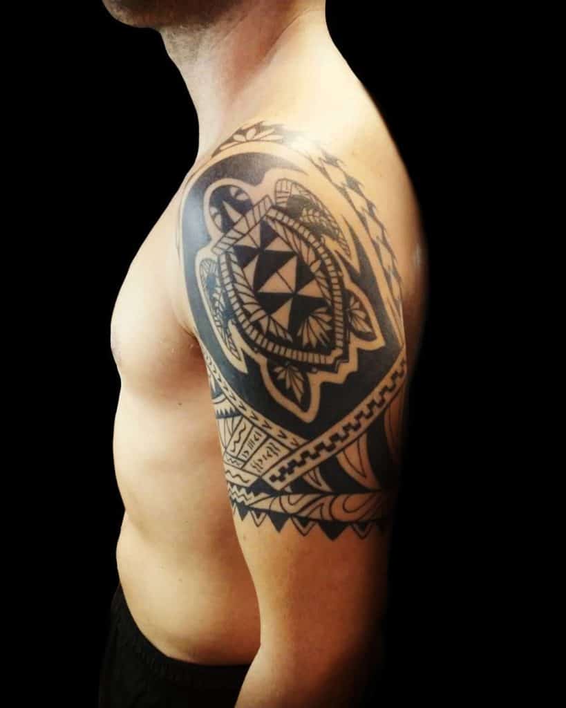 tatuajes maoríes animales