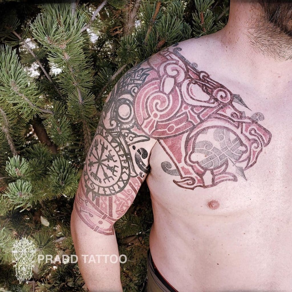 tatuajes tribales pecho