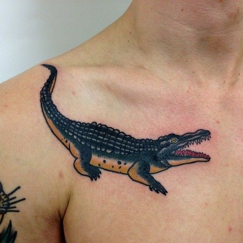 tatuaje cocodrilo color