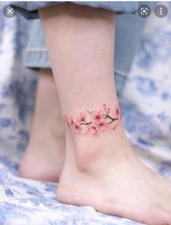 tatuaje flor de almendro color