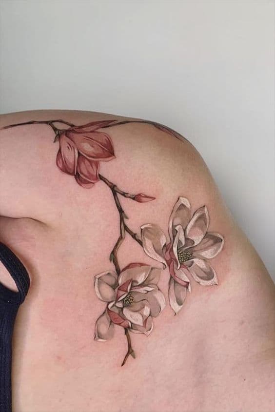 tatuaje flor de almendro