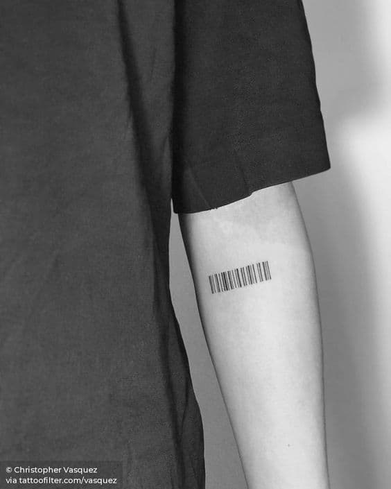 tatuajes códigos de barras brazo