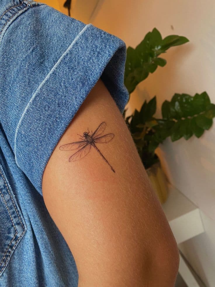 tatuajes de libélulas (15)