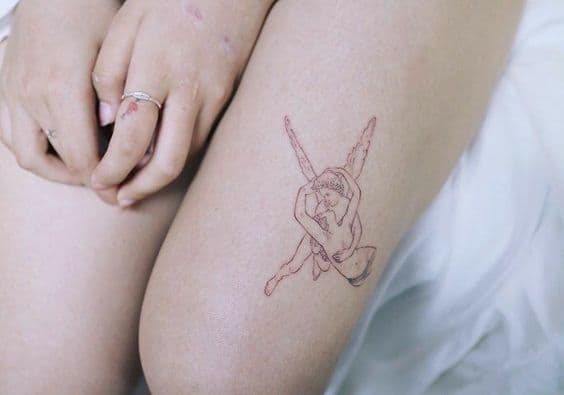tatuajes griegos minimalistas