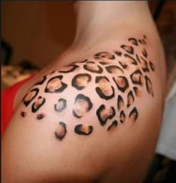 tatuajes leopardo manchas